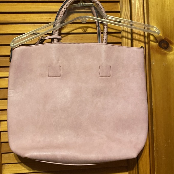 Nice tote bag with additional belt - Picture 3 of 5